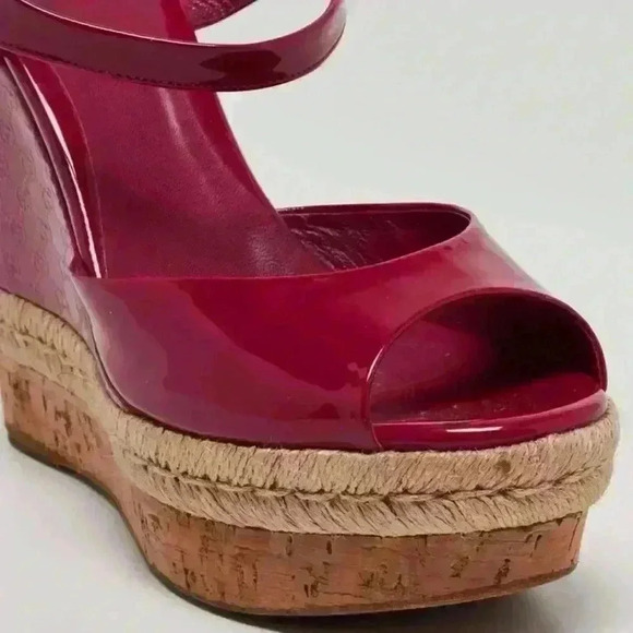 Gucci Red Hollie Patent Leather Platform Vernice Crystal Rose Bed Wedges - Picture 3 of 8